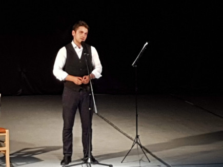 Marosán Csaba színművész irodalmi estje Ditróban - Humor az irodalomban